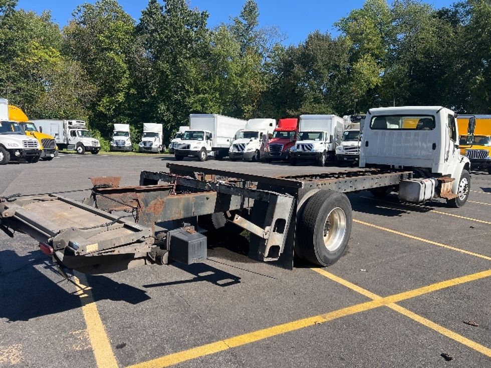 Cab and Chassis Truck-Light and Medium Duty Trucks-Freightliner-2017-M2-Dayton-NJ-215,299\n\t\tmiles-$ 34,000 - Image 9