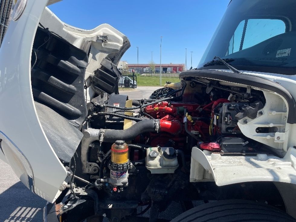 Cab and Chassis Truck-Light and Medium Duty Trucks-Freightliner-2017-M2-Kansas City-MO-187,906\n\t\tmiles-$ 32,500 - Image 19