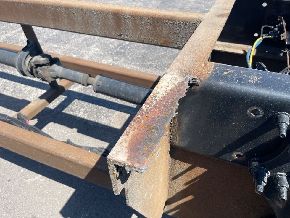 Cab and Chassis Truck-Light and Medium Duty Trucks-Freightliner-2017-M2-Kansas City-MO-187,906\n\t\tmiles-$ 32,500 - Image 21