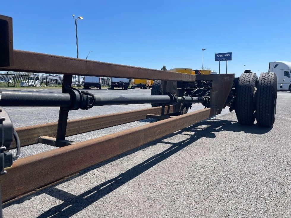 Cab and Chassis Truck-Light and Medium Duty Trucks-Freightliner-2017-M2-Kansas City-MO-187,906\n\t\tmiles-$ 32,500 - Image 5