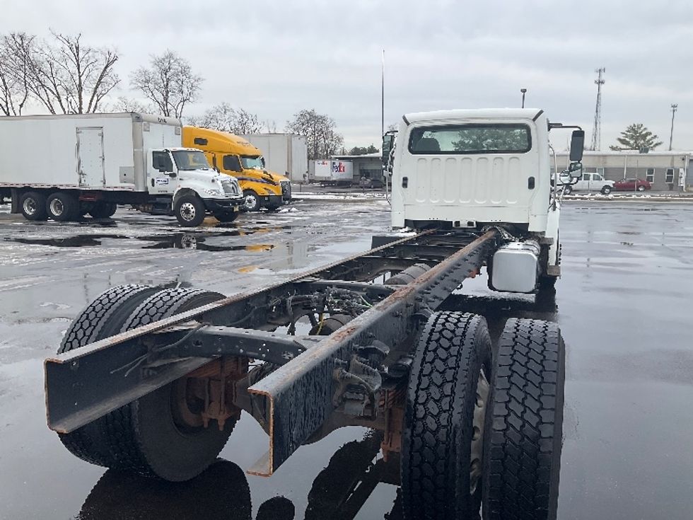 Cab and Chassis Truck-Light and Medium Duty Trucks-Freightliner-2017-M2-New Castle-DE-179,607\n\t\tmiles-$ 36,250 - Image 10