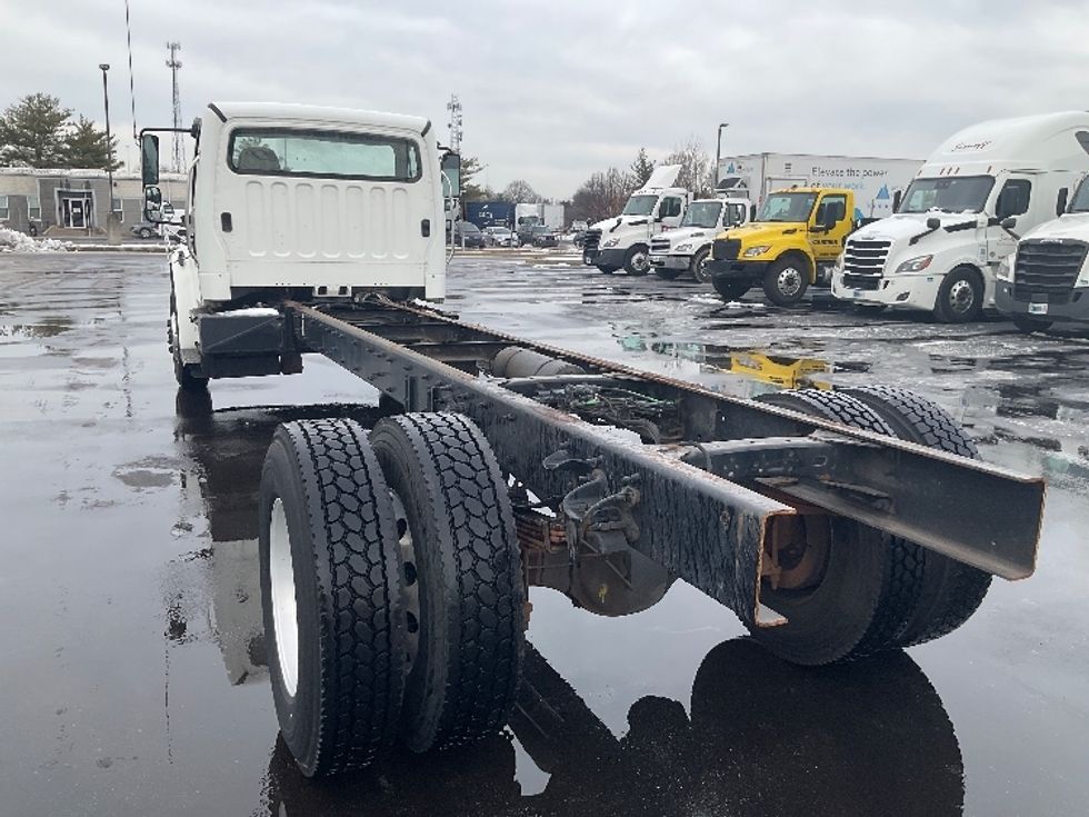 Cab and Chassis Truck-Light and Medium Duty Trucks-Freightliner-2017-M2-New Castle-DE-179,607\n\t\tmiles-$ 36,250 - Image 12