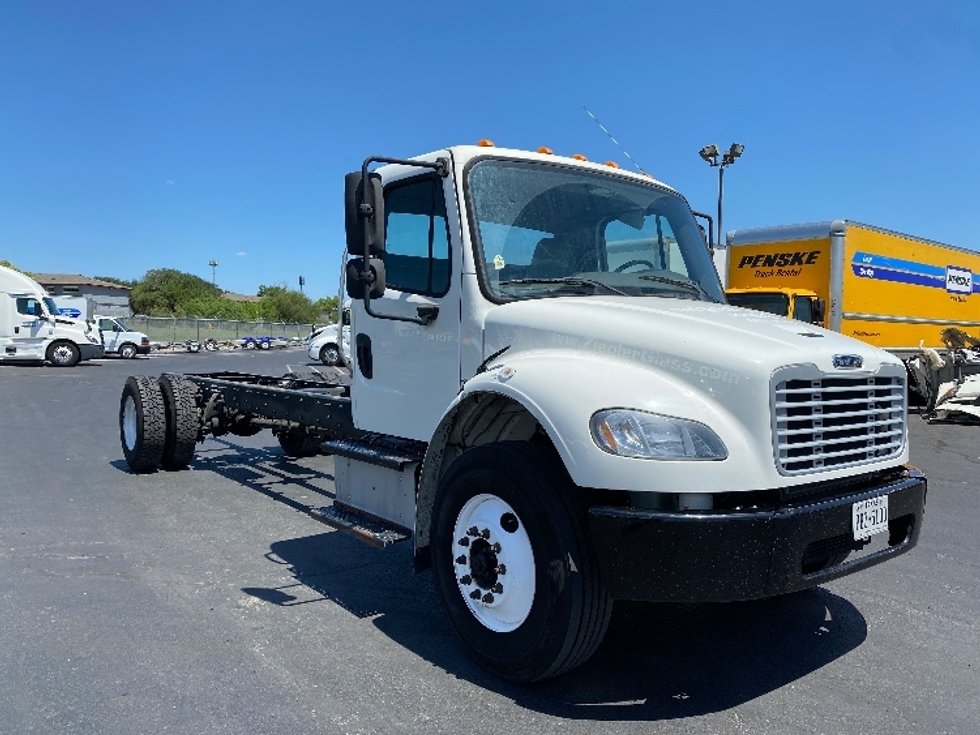 Used Cab and Chassis Trucks for Sale Penske Used Trucks