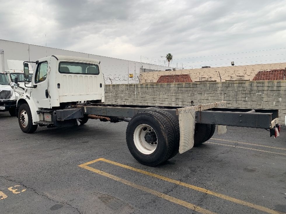 Cab and Chassis Truck-Light and Medium Duty Trucks-Freightliner-2017-M2-Torrance-CA-226,897\n\t\tmiles-$ 23,750 - Image 6