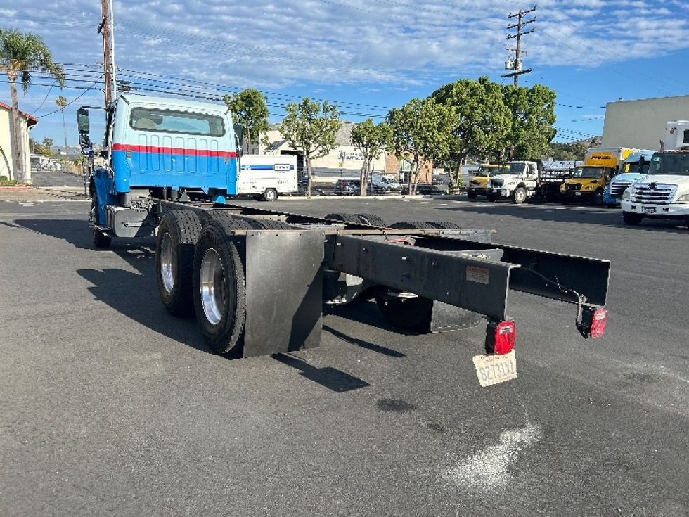 Cab and Chassis Truck-Light and Medium Duty Trucks-Freightliner-2017-M2-Ventura-CA-305,484\n\t\tmiles-$ 39,750 - Image 6