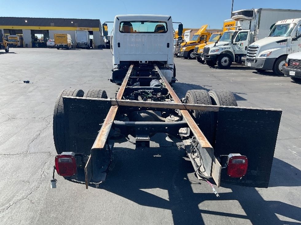 Cab and Chassis Truck-Light and Medium Duty Trucks-Freightliner-2017-M2-West Sacramento-CA-185,339\n\t\tmiles-$ 38,250 - Image 8