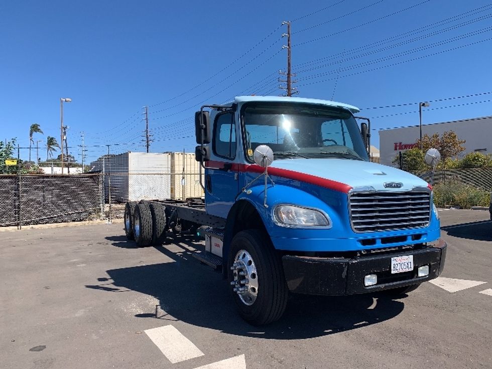 Cab and Chassis Truck-Light and Medium Duty Trucks-Freightliner-2017-M2-West Sacramento-CA-189,540\n\t\tmiles-$ 48,500 - Image 1