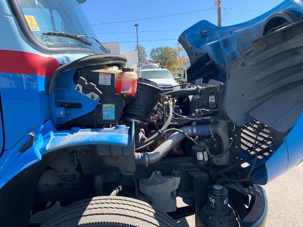 Cab and Chassis Truck-Light and Medium Duty Trucks-Freightliner-2017-M2-West Sacramento-CA-189,540\n\t\tmiles-$ 48,500 - Image 18