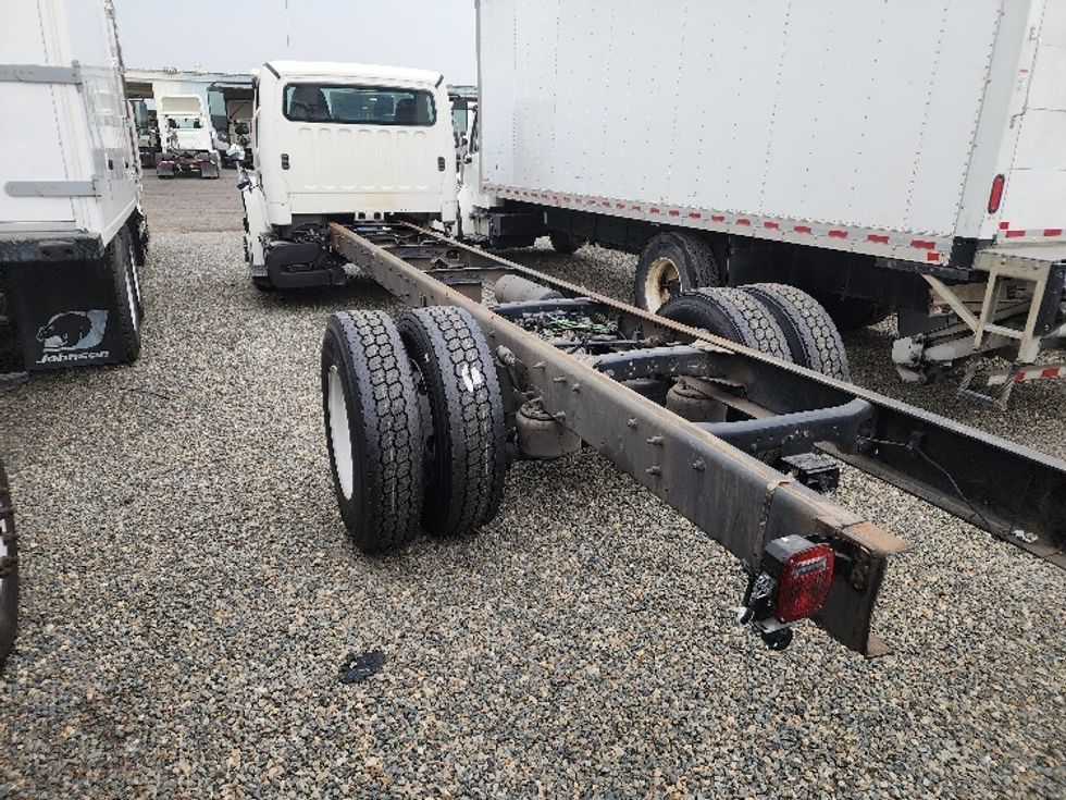Cab and Chassis Truck-Light and Medium Duty Trucks-Freightliner-2017-M2-West Sacramento-CA-334,585\n\t\tmiles-$ 19,000 - Image 9