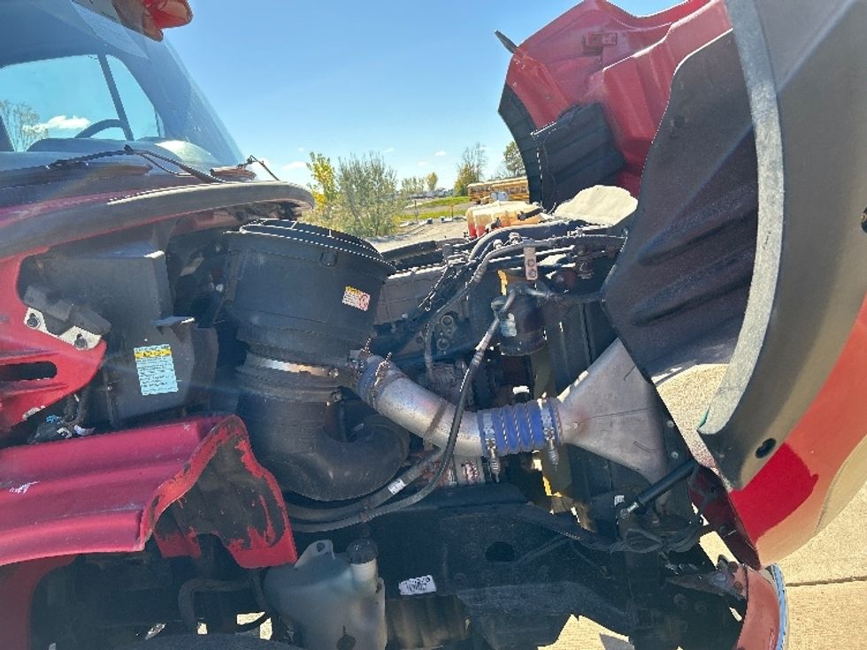 Cab and Chassis Truck-Light and Medium Duty Trucks-Freightliner-2017-M211264S-Saginaw-MI-607,844\n\t\tmiles-$ 54,250 - Image 18