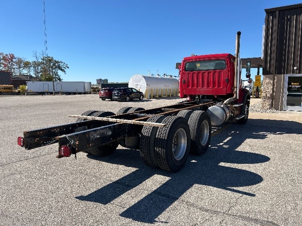 Cab and Chassis Truck-Light and Medium Duty Trucks-Freightliner-2017-M211264S-Saginaw-MI-607,844\n\t\tmiles-$ 54,250 - Image 7