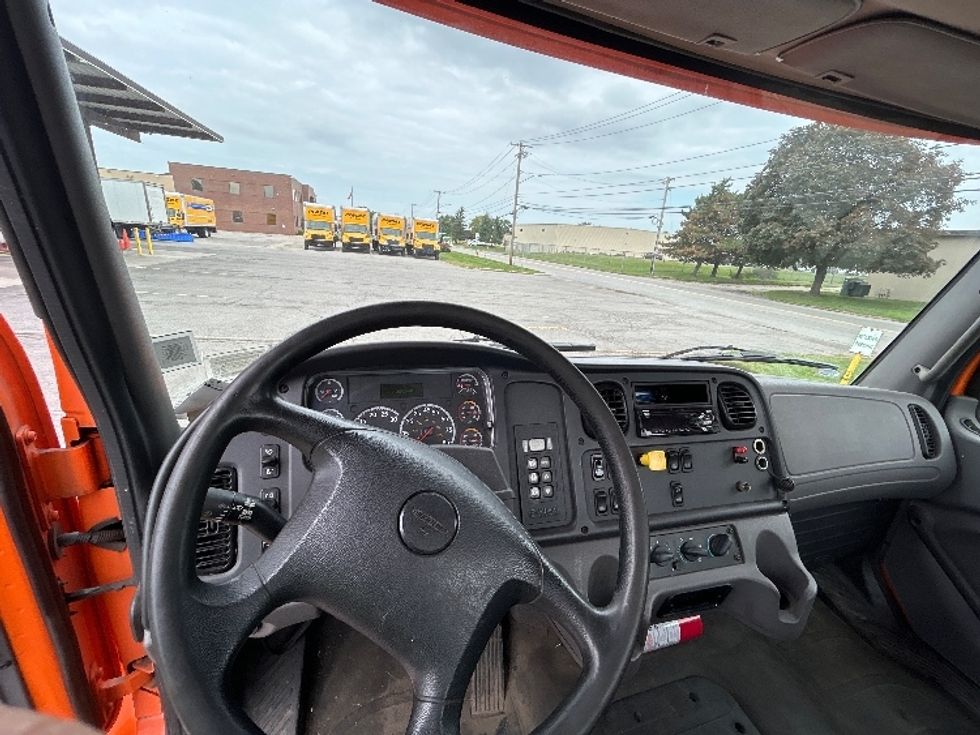 Cab and Chassis Truck-Light and Medium Duty Trucks-Freightliner-2018-M2-Fredonia-NY-142,636\n\t\tmiles-$ 47,250 - Image 13