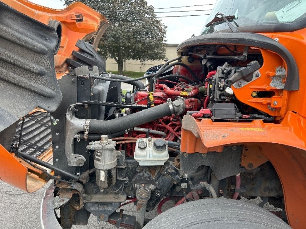 Cab and Chassis Truck-Light and Medium Duty Trucks-Freightliner-2018-M2-Fredonia-NY-142,636\n\t\tmiles-$ 47,250 - Image 19