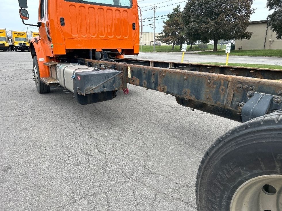 Cab and Chassis Truck-Light and Medium Duty Trucks-Freightliner-2018-M2-Fredonia-NY-142,636\n\t\tmiles-$ 47,250 - Image 5