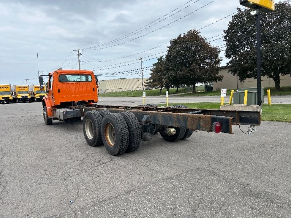 Cab and Chassis Truck-Light and Medium Duty Trucks-Freightliner-2018-M2-Fredonia-NY-142,636\n\t\tmiles-$ 47,250 - Image 6
