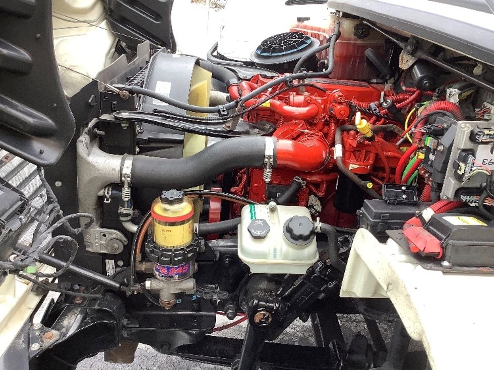 Cab and Chassis Truck-Light and Medium Duty Trucks-Freightliner-2018-M2-Lancaster-PA-182,600\n\t\tmiles-$ 38,000 - Image 24