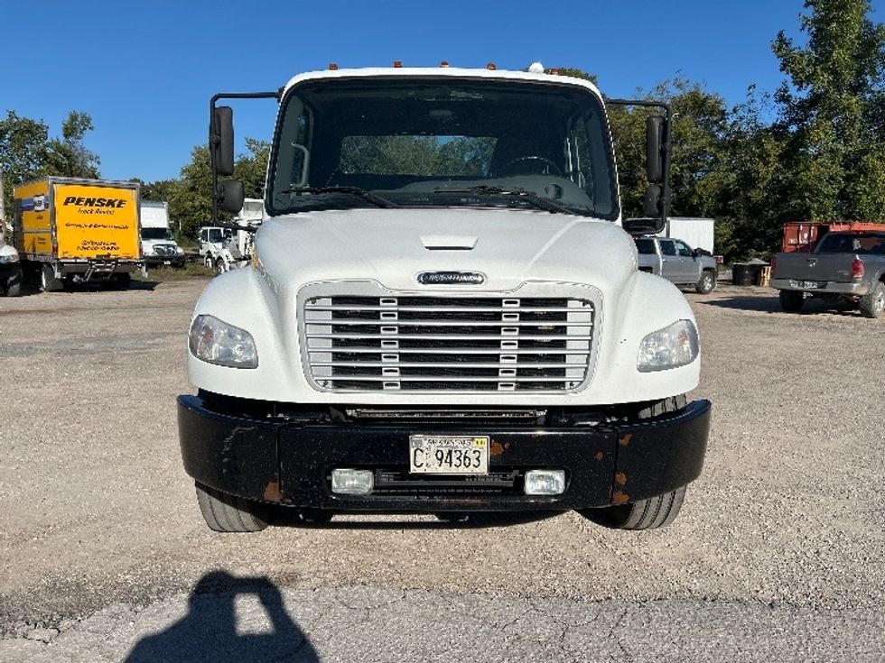 Cab and Chassis Truck-Light and Medium Duty Trucks-Freightliner-2018-M2-Poplar Bluff-MO-278,272\n\t\tmiles-$ 25,500 - Image 2