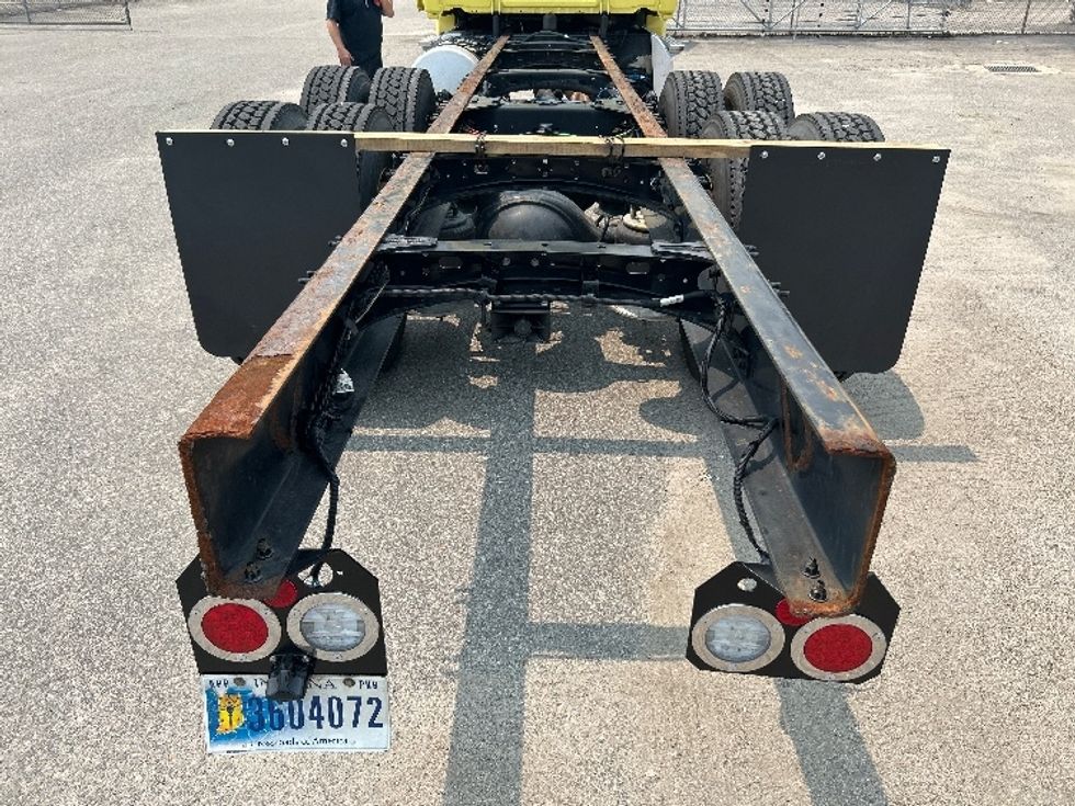 Cab and Chassis Truck-Light and Medium Duty Trucks-Freightliner-2019-Cascadia X12564S-Prince George-VA-418,668\n\t\tmiles-$ 76,500 - Image 8