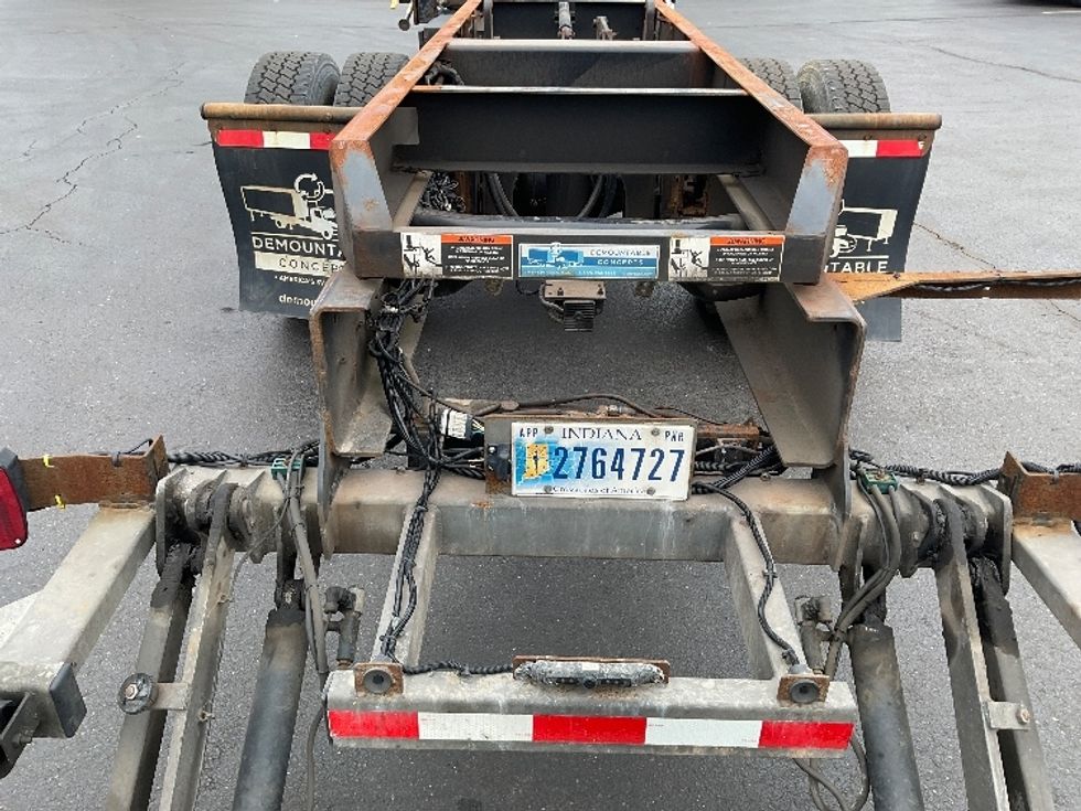 Cab and Chassis Truck-Light and Medium Duty Trucks-Freightliner-2019-M2-Bethlehem-PA-175,053\n\t\tmiles-$ 39,500 - Image 10