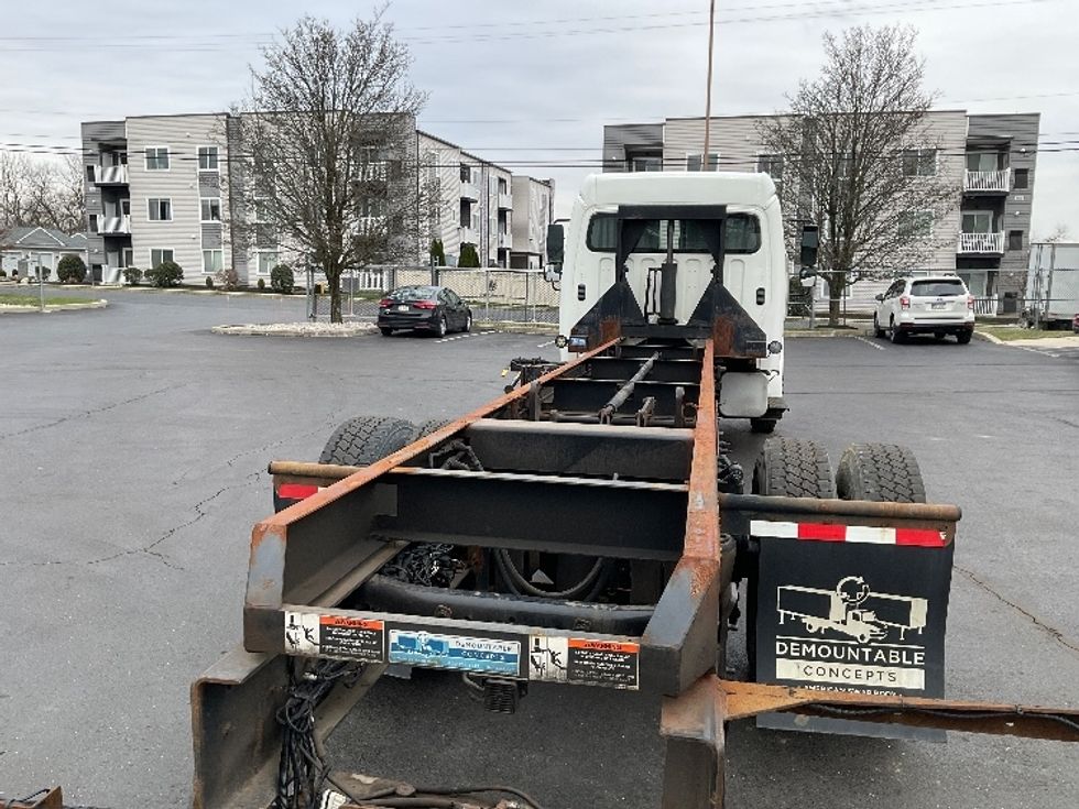 Cab and Chassis Truck-Light and Medium Duty Trucks-Freightliner-2019-M2-Bethlehem-PA-175,053\n\t\tmiles-$ 39,500 - Image 11