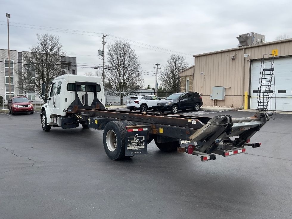 Cab and Chassis Truck-Light and Medium Duty Trucks-Freightliner-2019-M2-Bethlehem-PA-175,053\n\t\tmiles-$ 39,500 - Image 6