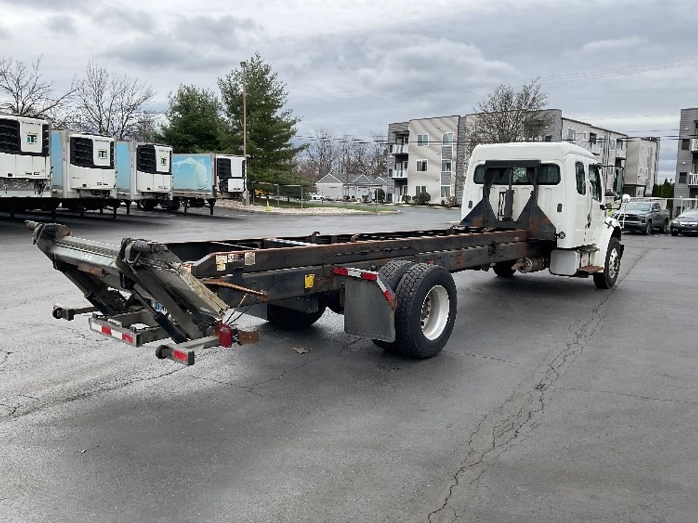 Cab and Chassis Truck-Light and Medium Duty Trucks-Freightliner-2019-M2-Bethlehem-PA-181,542\n\t\tmiles-$ 41,250 - Image 13