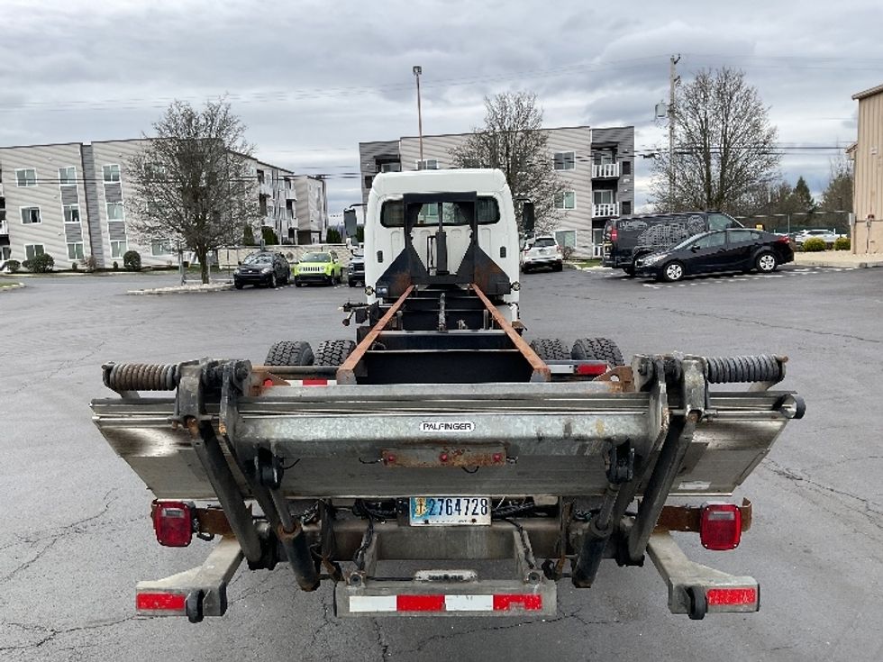 Cab and Chassis Truck-Light and Medium Duty Trucks-Freightliner-2019-M2-Bethlehem-PA-181,542\n\t\tmiles-$ 41,250 - Image 8