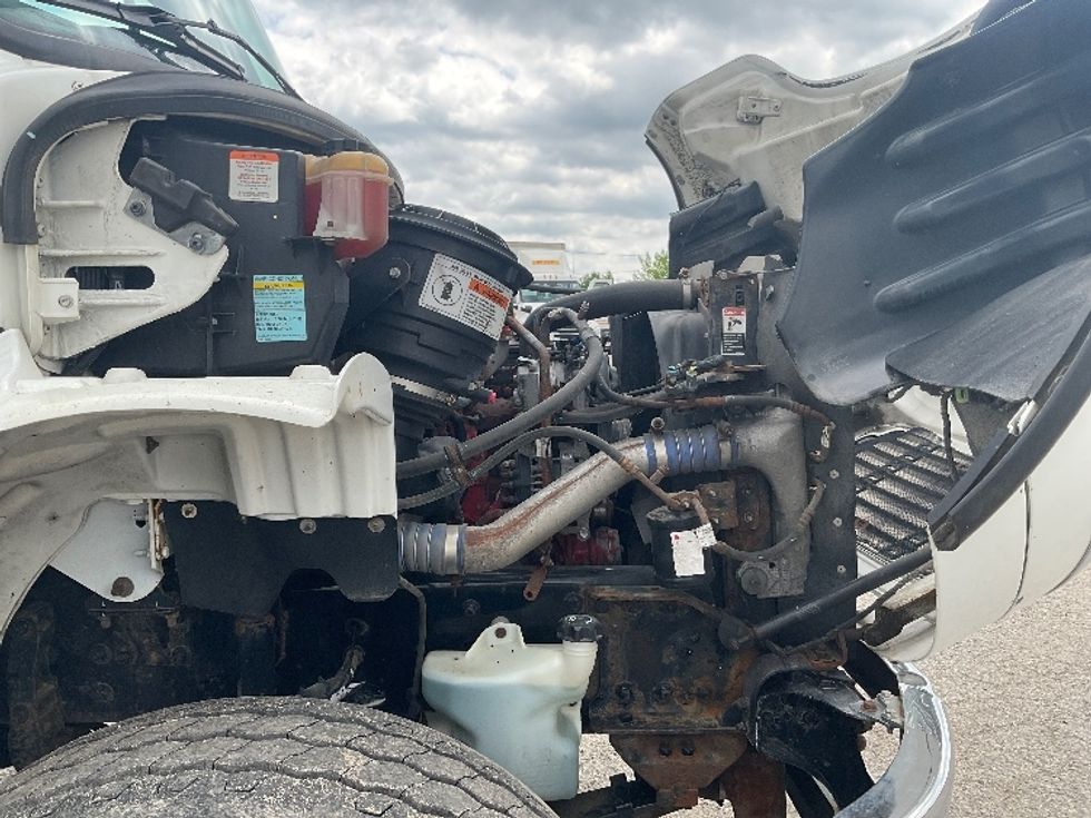 Cab and Chassis Truck-Light and Medium Duty Trucks-Freightliner-2019-M2-Flint-MI-391,304\n\t\tmiles-$ 34,250 - Image 19