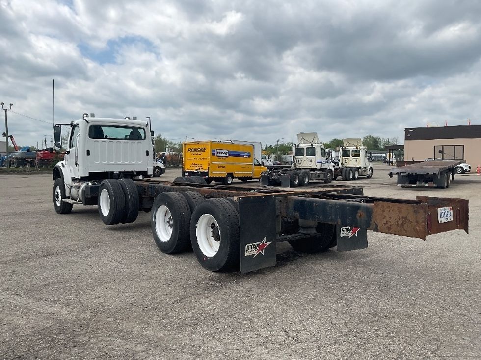 Cab and Chassis Truck-Light and Medium Duty Trucks-Freightliner-2019-M2-Flint-MI-391,304\n\t\tmiles-$ 34,250 - Image 6