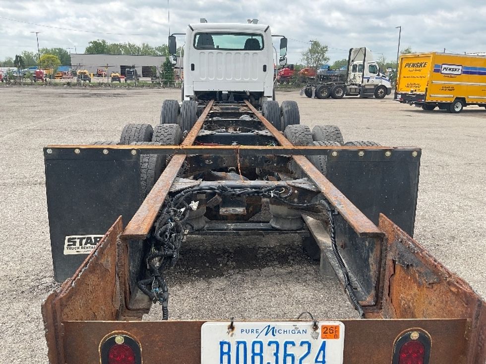 Cab and Chassis Truck-Light and Medium Duty Trucks-Freightliner-2019-M2-Flint-MI-391,304\n\t\tmiles-$ 34,250 - Image 8