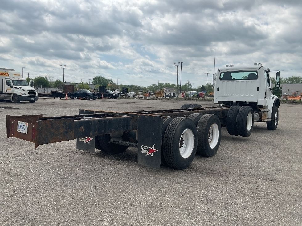Cab and Chassis Truck-Light and Medium Duty Trucks-Freightliner-2019-M2-Flint-MI-391,304\n\t\tmiles-$ 34,250 - Image 9