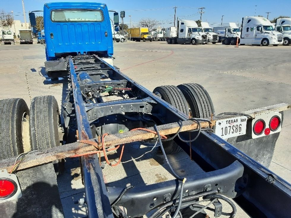 Cab and Chassis Truck-Light and Medium Duty Trucks-Freightliner-2019-M2-Fort Worth-TX-132,373\n\t\tmiles-$ 47,500 - Image 12