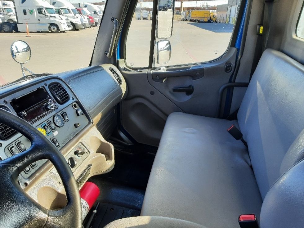 Cab and Chassis Truck-Light and Medium Duty Trucks-Freightliner-2019-M2-Fort Worth-TX-132,373\n\t\tmiles-$ 47,500 - Image 19