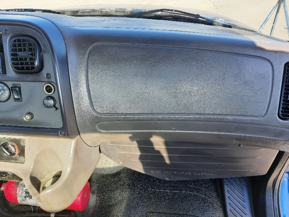 Cab and Chassis Truck-Light and Medium Duty Trucks-Freightliner-2019-M2-Fort Worth-TX-132,373\n\t\tmiles-$ 47,500 - Image 21