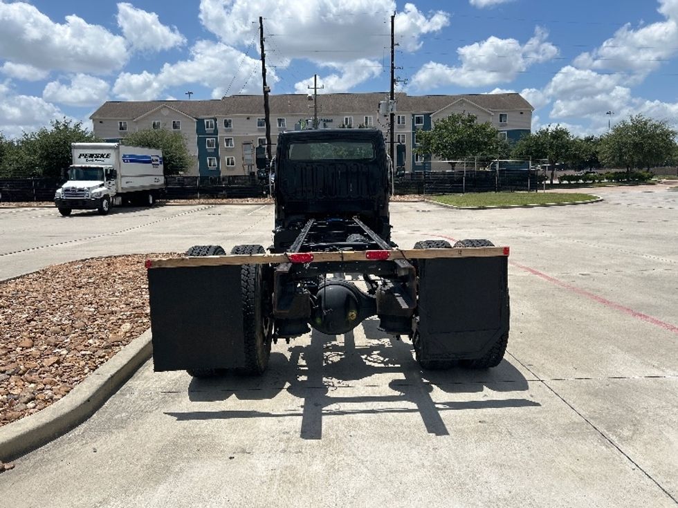 Cab and Chassis Truck-Light and Medium Duty Trucks-Freightliner-2019-M2-Houston-TX-127,558\n\t\tmiles-$ 42,750 - Image 7