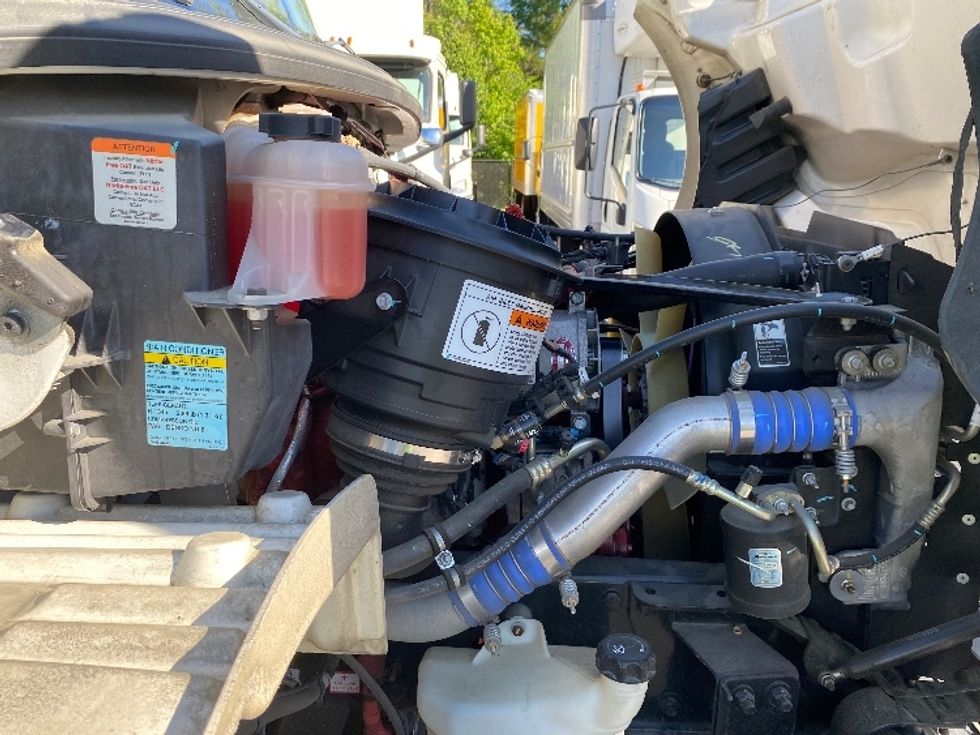 Cab and Chassis Truck-Light and Medium Duty Trucks-Freightliner-2019-M2-Ladson-SC-29,577\n\t\tmiles-$ 54,250 - Image 18