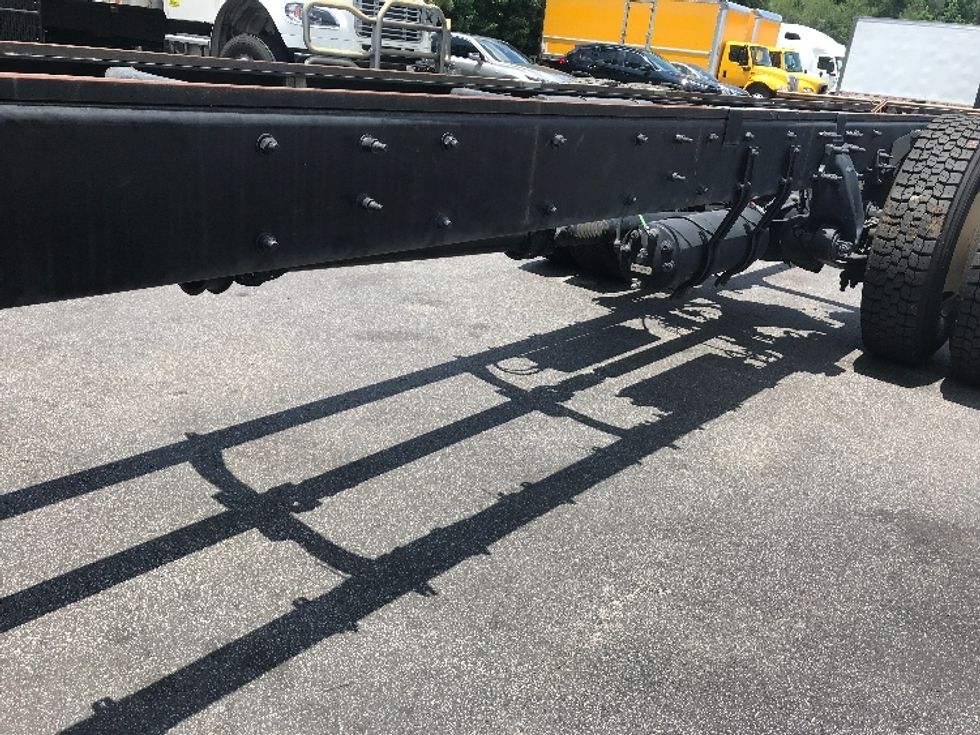 Cab and Chassis Truck-Light and Medium Duty Trucks-Freightliner-2019-M2-Ladson-SC-29,577\n\t\tmiles-$ 54,250 - Image 5