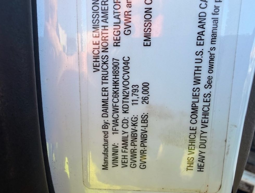 Cab and Chassis Truck-Light and Medium Duty Trucks-Freightliner-2019-M2-Londonderry-NH-154,460\n\t\tmiles-$ 37,000 - Image 18