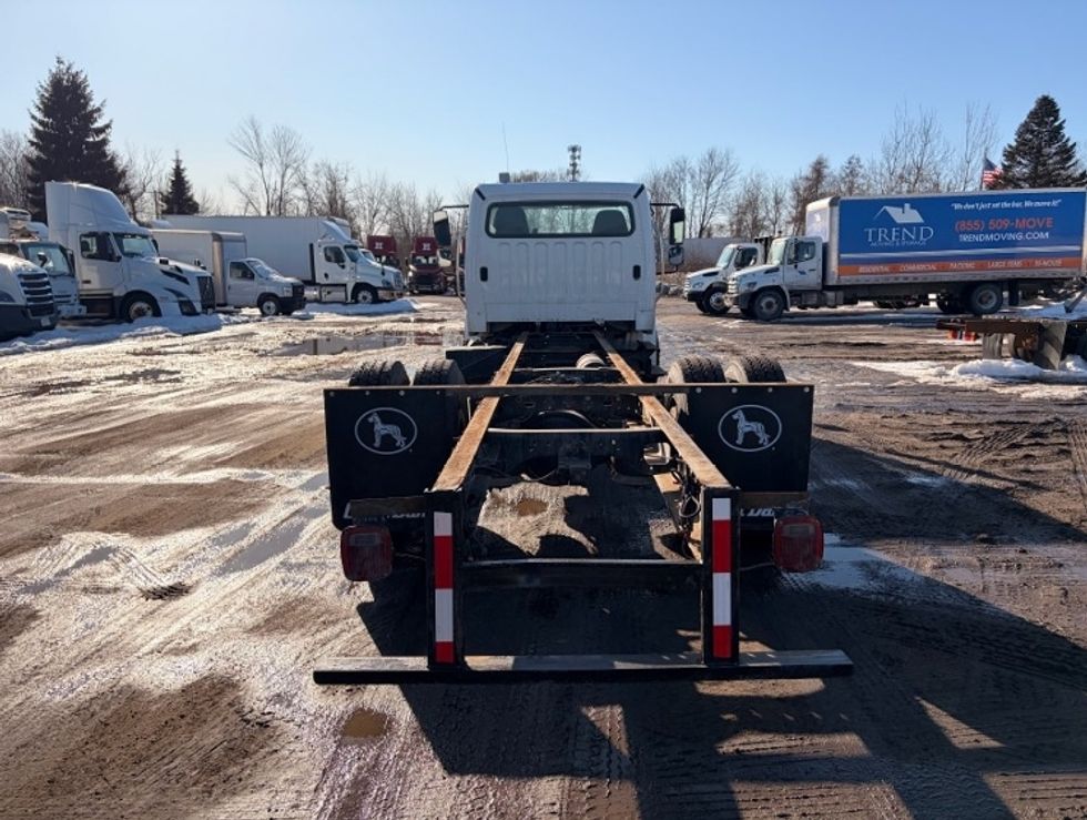 Cab and Chassis Truck-Light and Medium Duty Trucks-Freightliner-2019-M2-Londonderry-NH-154,460\n\t\tmiles-$ 37,000 - Image 5