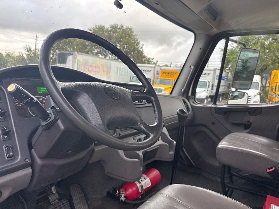 Cab and Chassis Truck-Light and Medium Duty Trucks-Freightliner-2019-M2-Medley-FL-260,108\n\t\tmiles-$ 21,250 - Image 15