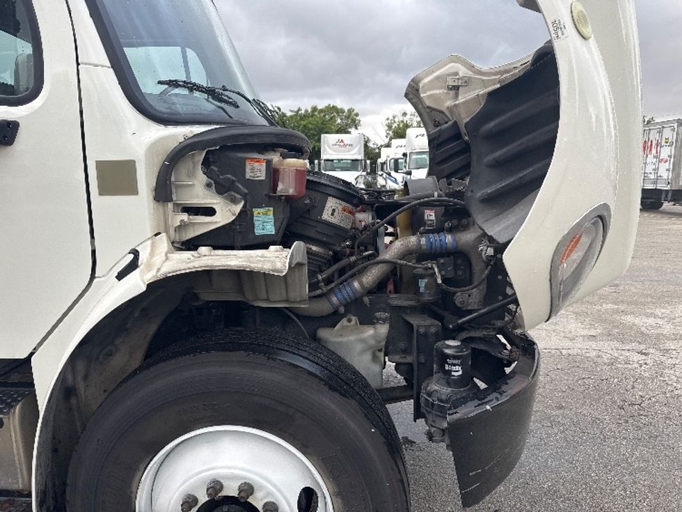 Cab and Chassis Truck-Light and Medium Duty Trucks-Freightliner-2019-M2-Medley-FL-260,108\n\t\tmiles-$ 21,250 - Image 21