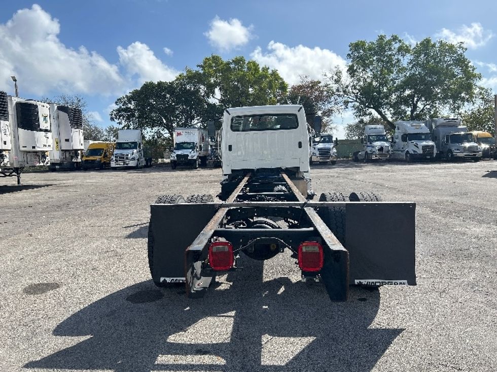 Cab and Chassis Truck-Light and Medium Duty Trucks-Freightliner-2019-M2-Medley-FL-260,800\n\t\tmiles-$ 20,750 - Image 7