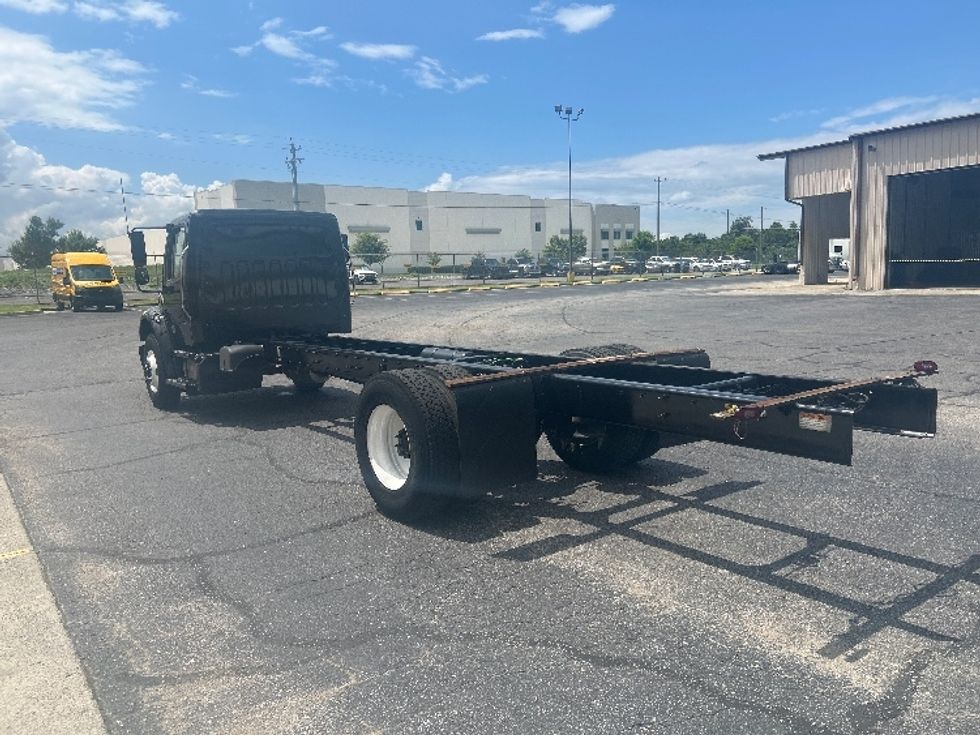 Cab and Chassis Truck-Light and Medium Duty Trucks-Freightliner-2019-M2-Nashville (Mount Juliet)-TN-99,566\n\t\tmiles-$ 47,250 - Image 6