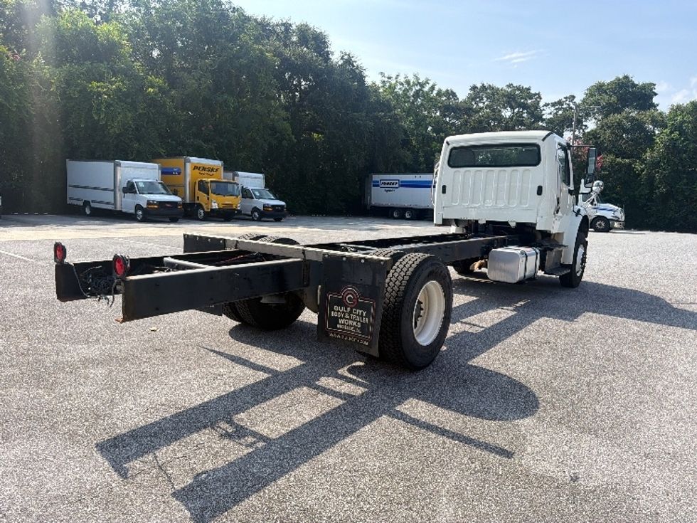 Cab and Chassis Truck-Light and Medium Duty Trucks-Freightliner-2019-M2-Pensacola-FL-278,855\n\t\tmiles-$ 25,000 - Image 13