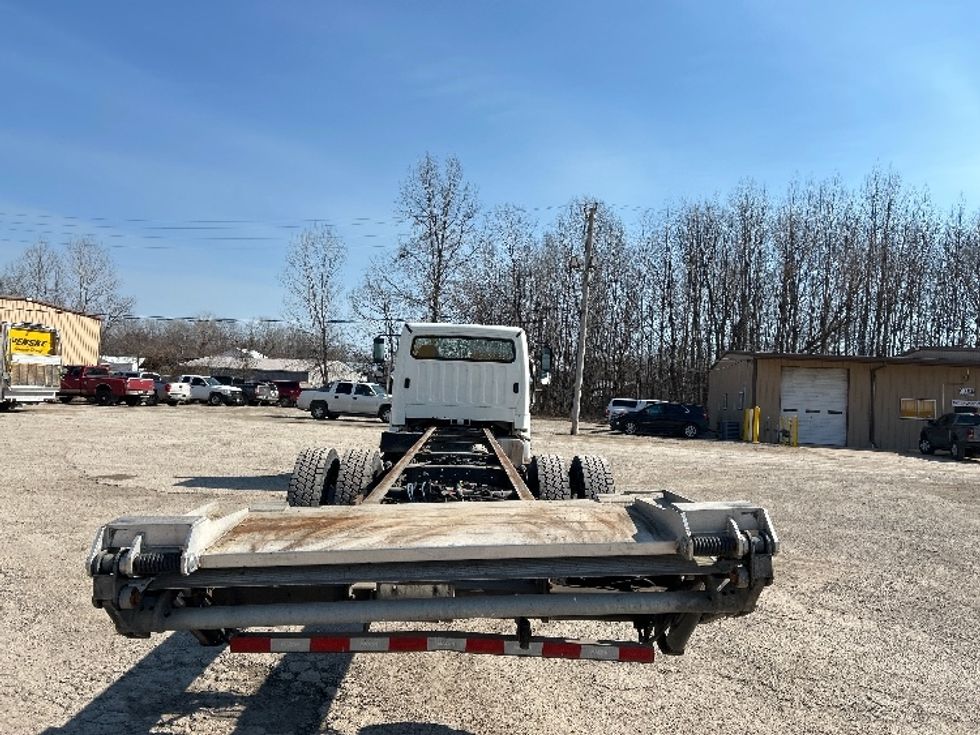 Cab and Chassis Truck-Light and Medium Duty Trucks-Freightliner-2019-M2-Poplar Bluff-MO-171,221\n\t\tmiles-$ 38,250 - Image 7
