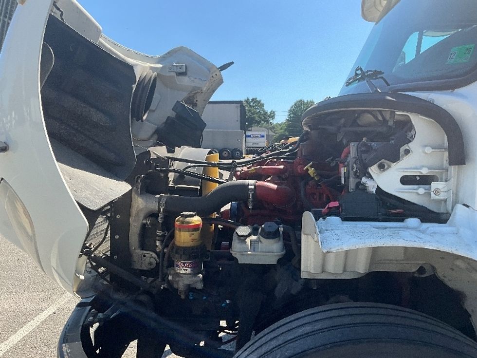 Cab and Chassis Truck-Light and Medium Duty Trucks-Freightliner-2019-M2-Prince George-VA-181,505\n\t\tmiles-$ 39,250 - Image 18