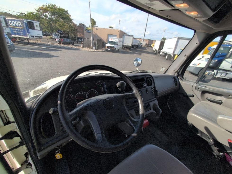 Cab and Chassis Truck-Light and Medium Duty Trucks-Freightliner-2019-M2-West Babylon-NY-81,965\n\t\tmiles-$ 51,000 - Image 13