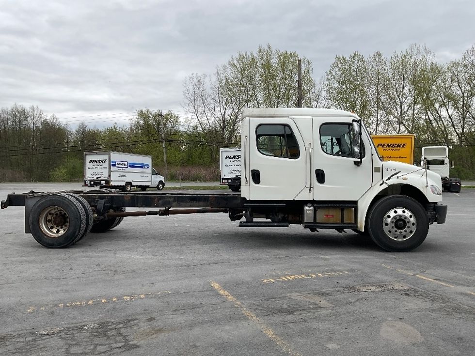 Cab and Chassis Truck-Light and Medium Duty Trucks-Freightliner-2019-M2-Whitesboro-NY-421,880\n\t\tmiles-$ 23,000 - Image 15