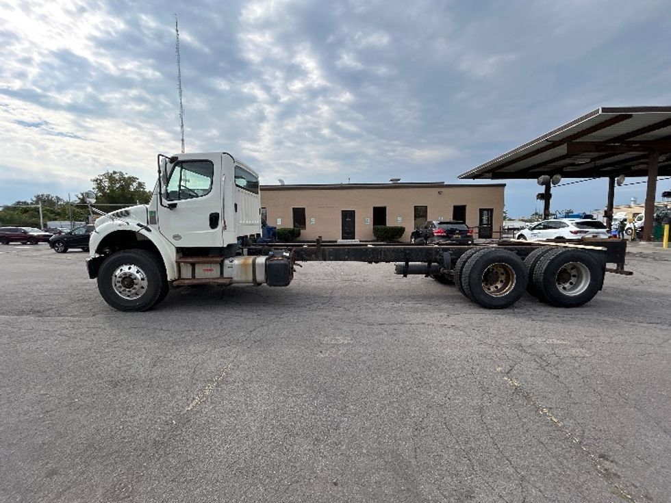 Cab and Chassis Truck-Light and Medium Duty Trucks-Freightliner-2020-M2-Binghamton-NY-240,233\n\t\tmiles-$ 55,250 - Image 4