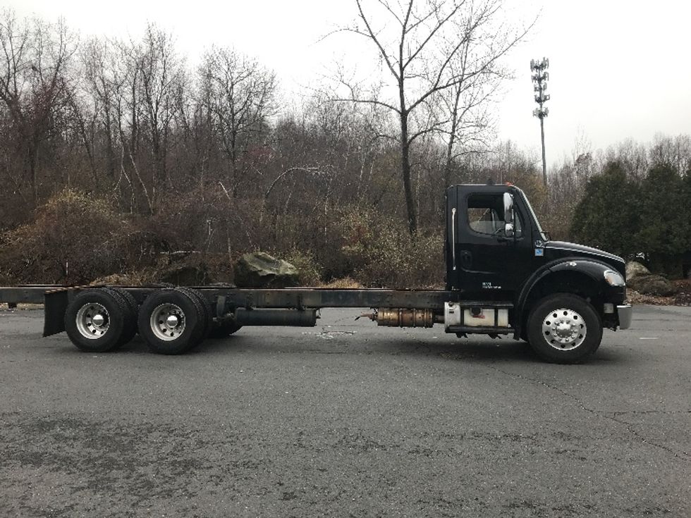 Cab and Chassis Truck-Light and Medium Duty Trucks-Freightliner-2020-M2-Braintree-MA-241,432\n\t\tmiles-$ 42,750 - Image 15